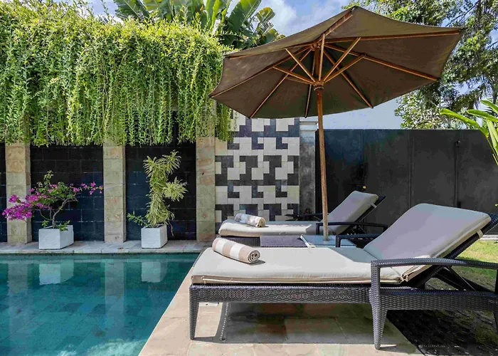 Villa Charming, Sofie - With Refreshing Pool *