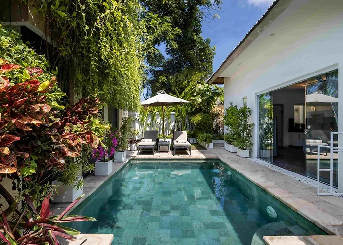 Charming, Sofie - With Refreshing Pool Villa Sanur